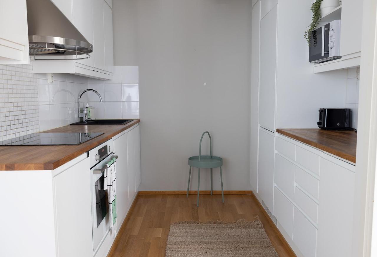 2Ndhomes Charming 1Br Apartment With Sauna In Loennrotinkatu เฮลซิงกิ ภายนอก รูปภาพ